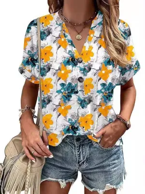 Aeliana™ - Floral Buttoned Blouse