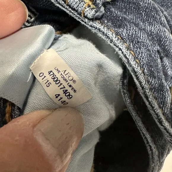 American Eagle Shorts Jean Super Stretch Womens 12 Denim Cuffed Short