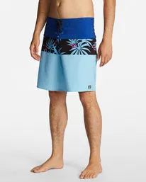 Billabong Tribong Pro Boardshort - Coastal