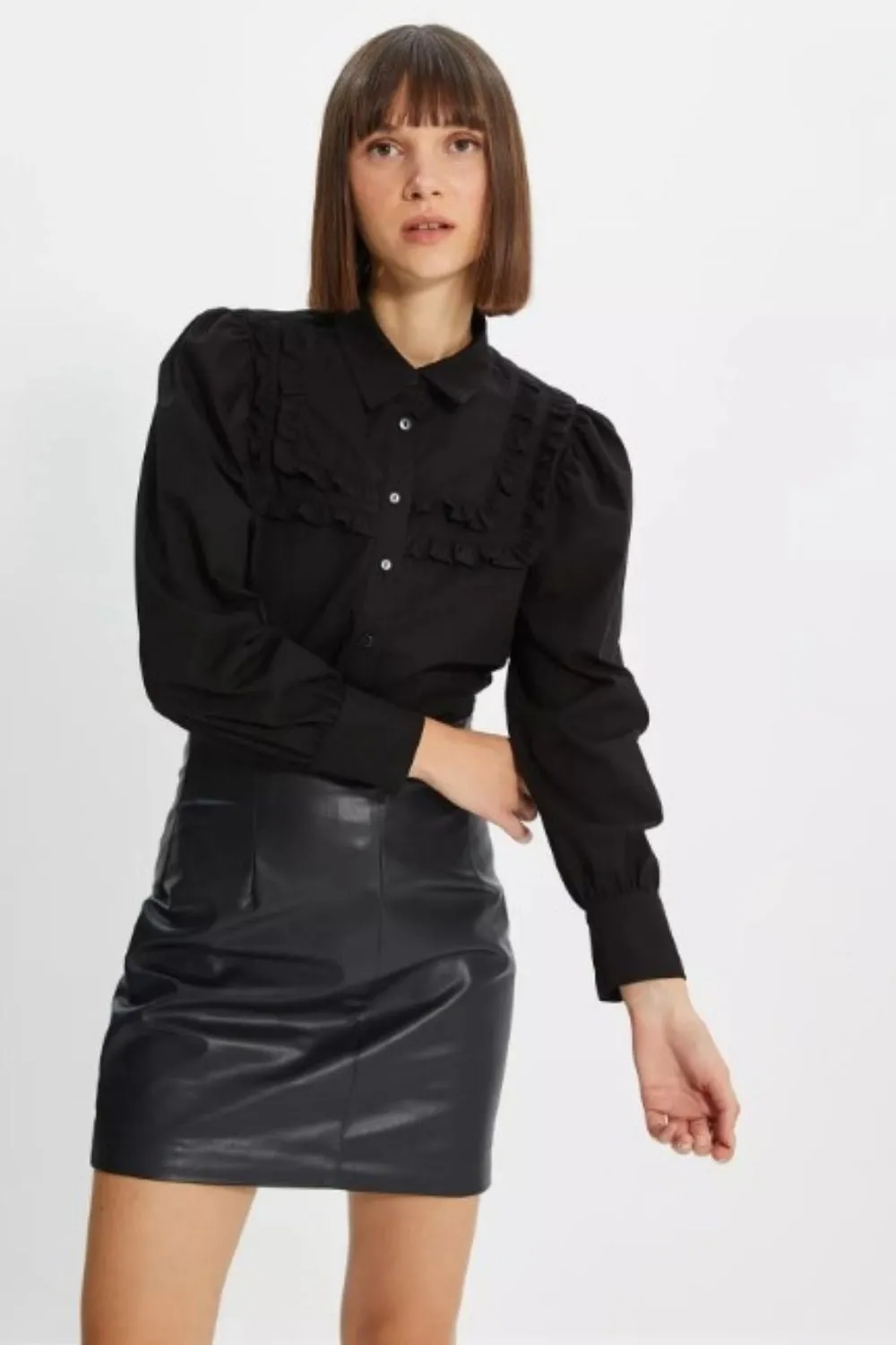 Black Full Sleeeve Detailed Top
