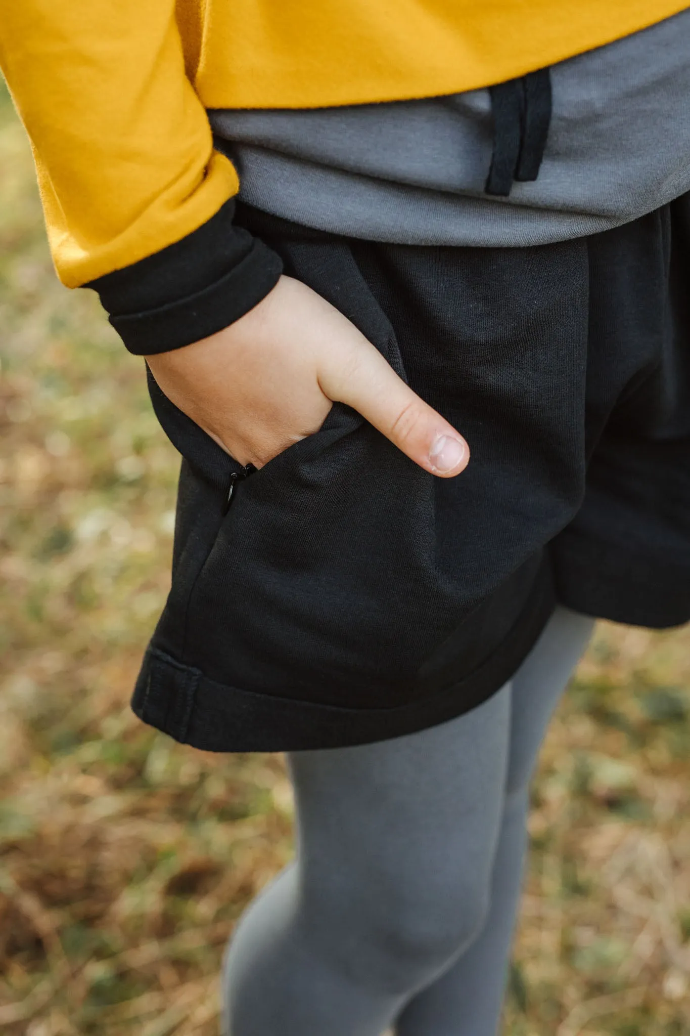 Black shorts HERO / T1D Shorts with pockets