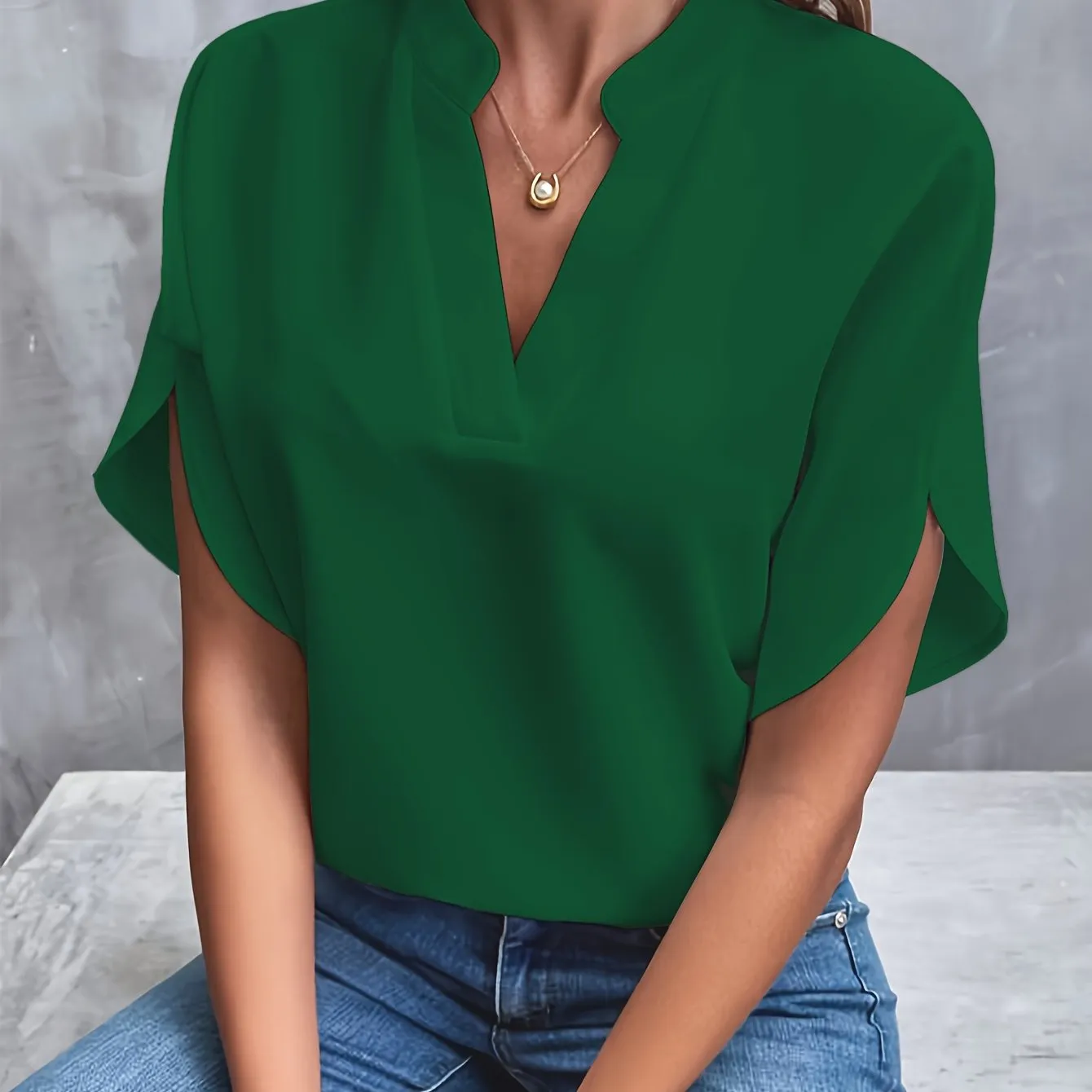 Dalia | Relaxed V-Neck Blouse