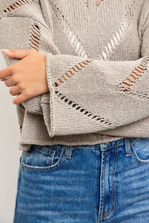 DISTRESSED CUT-OFF KNIT TOP