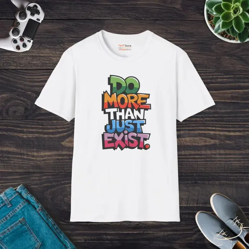 Elevate your Style Game Tee with Relaxed Sophistication