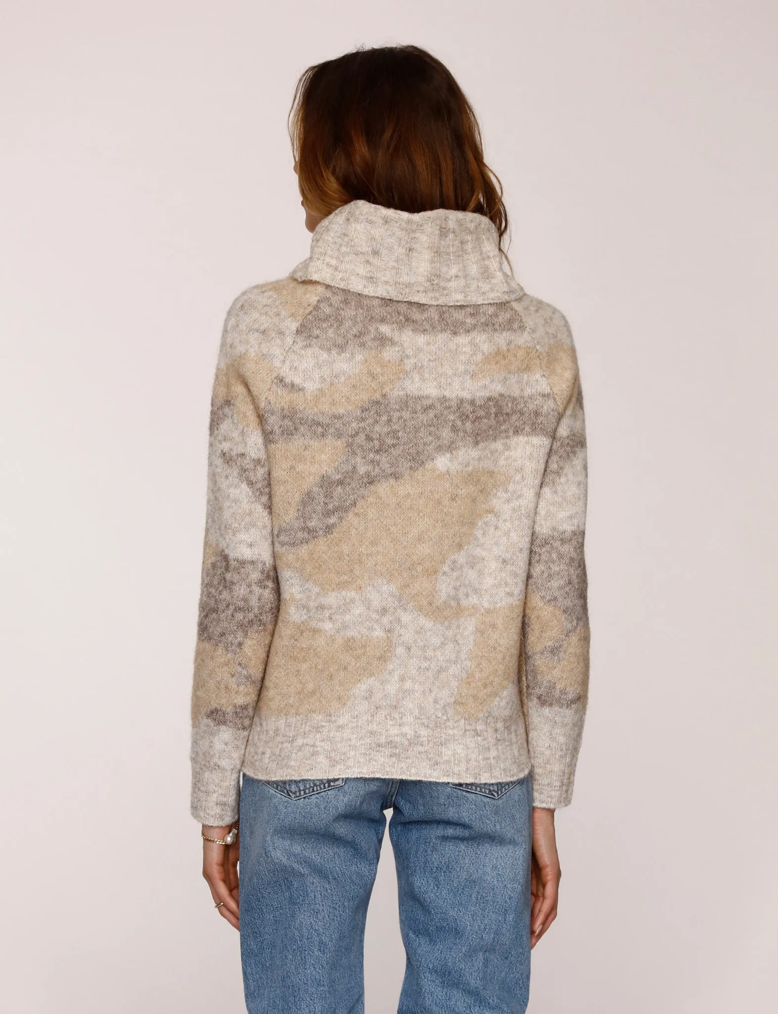 HILDA SWEATER