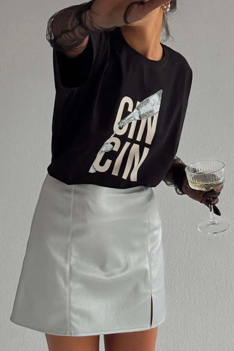 HTZ1150 Graphic Champagne Pour Oversized Tee Top