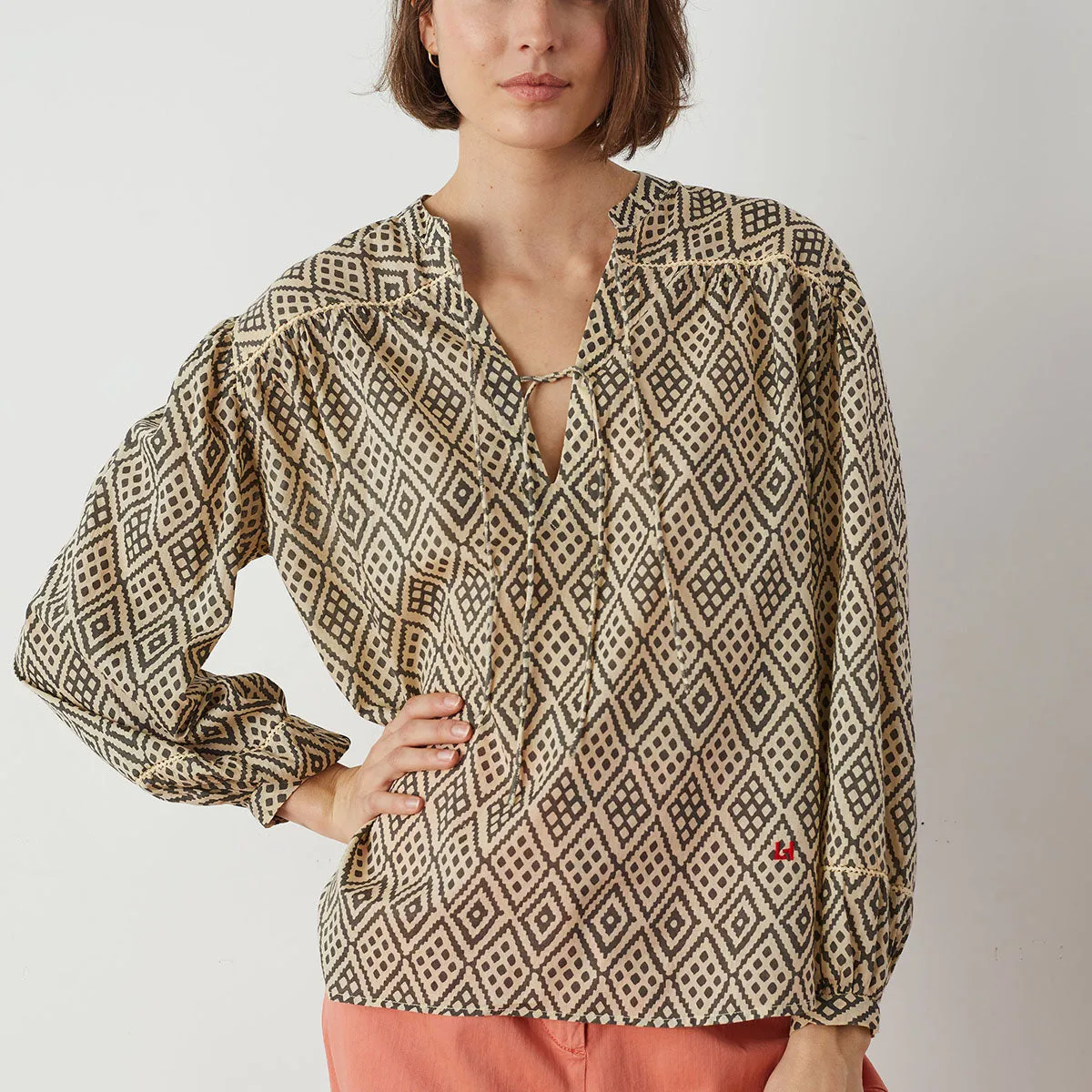 Leon And Harper Chabi Blouse Diam Beige
