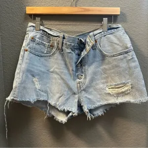 Levi’s 501 Distressed Shorts Size 30