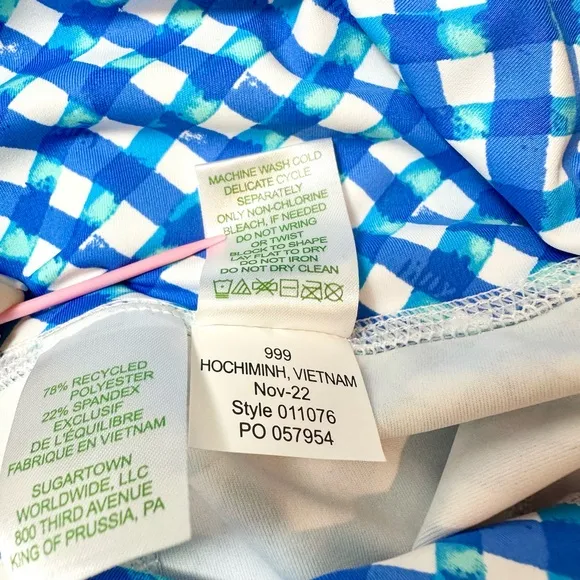 Lilly Pulitzer 8” South Beach High Rise Boca Blue Double Checking Bike Short