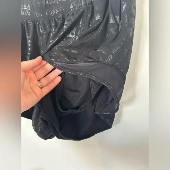 Lululemon Hotty Hot Short 2.5” Size 10 20YR Manifesto Foil Black Black / Black
