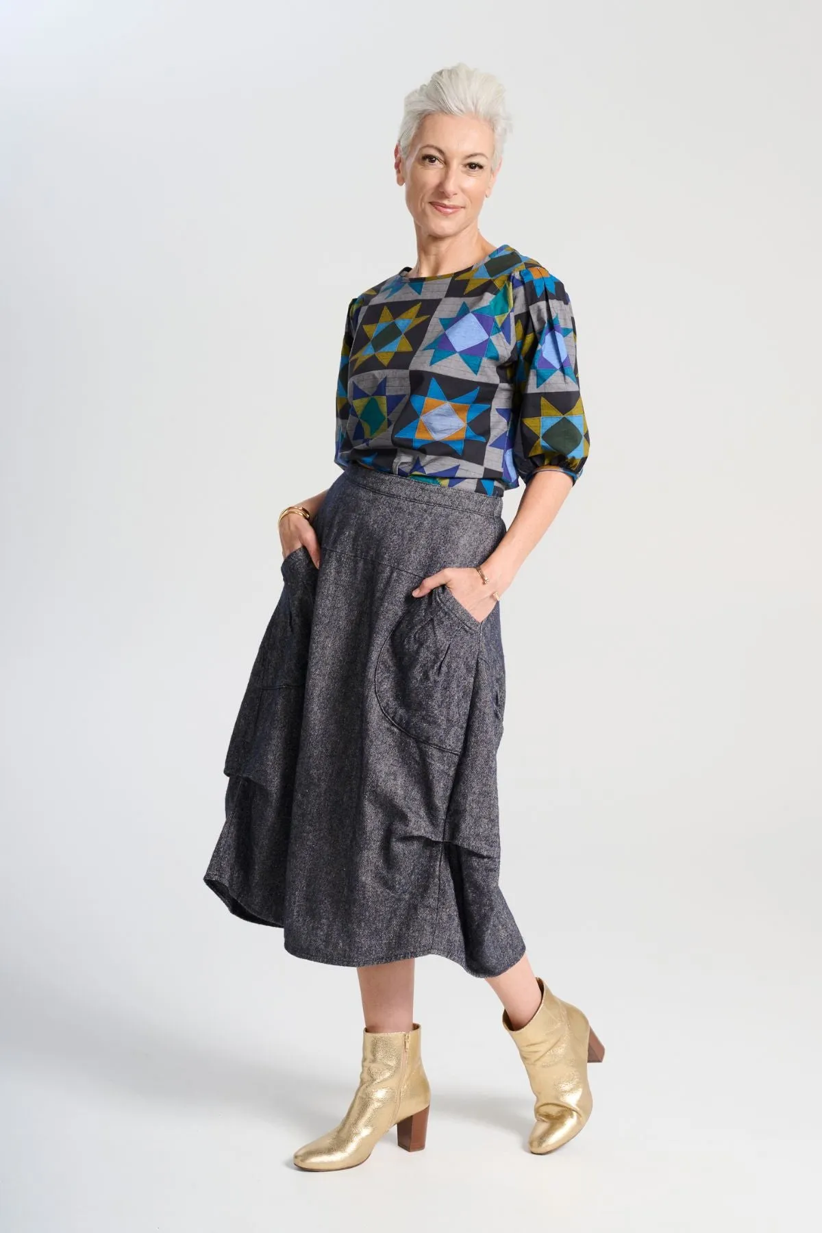 Milwaukee Haven Skirt Navy in Wool/Linen