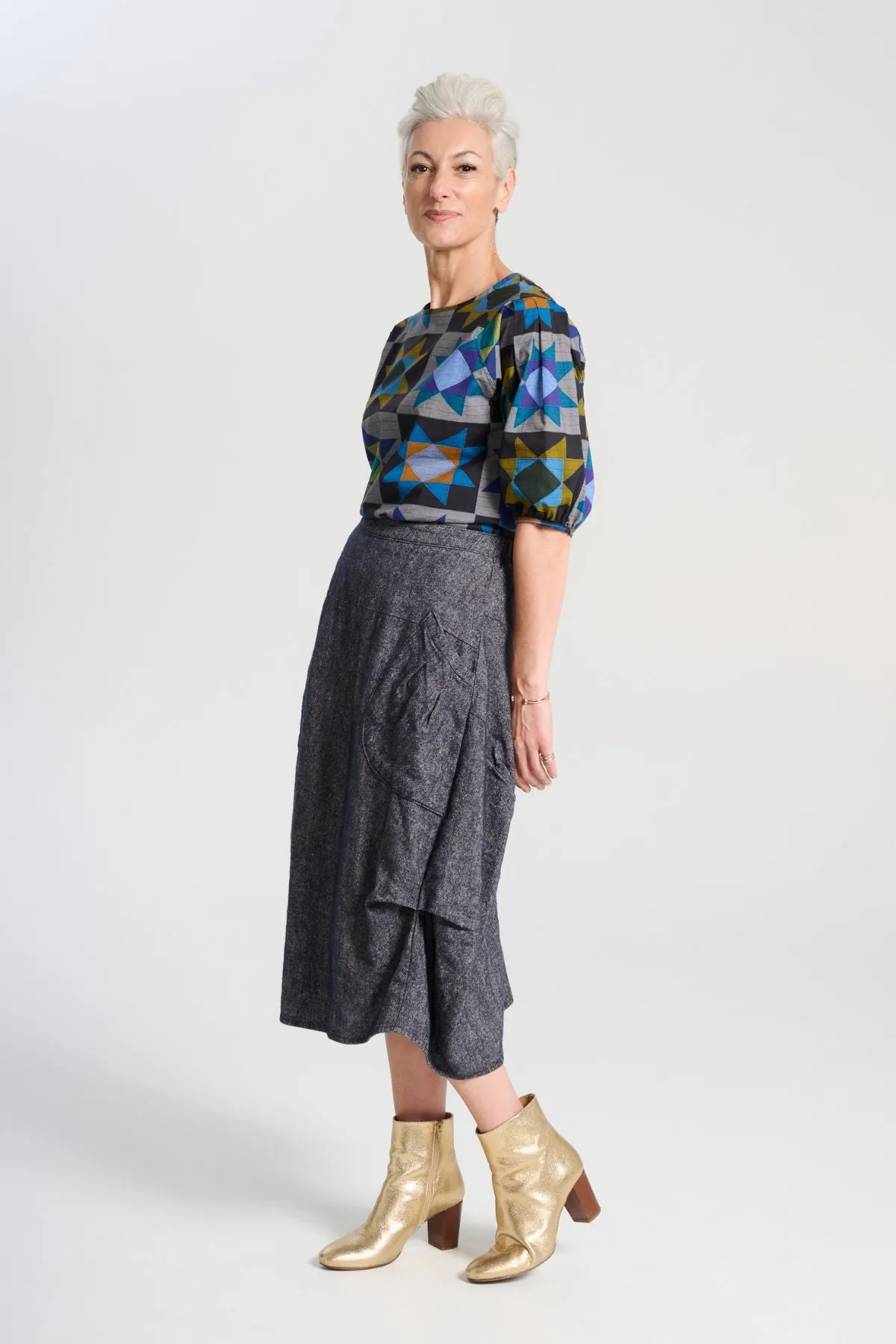 Milwaukee Haven Skirt Navy in Wool/Linen