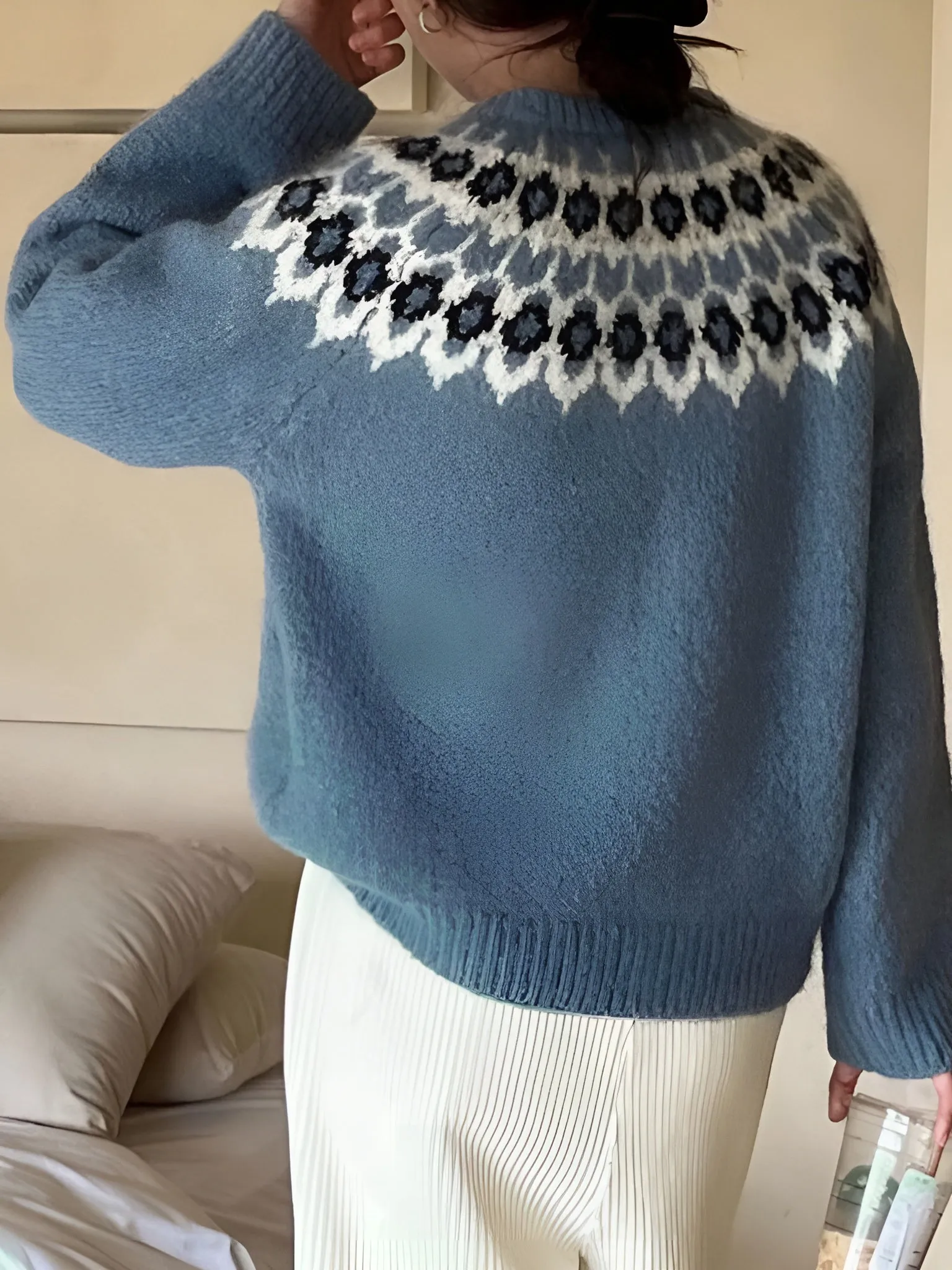 Mimi - Textured Cozy Swetaer