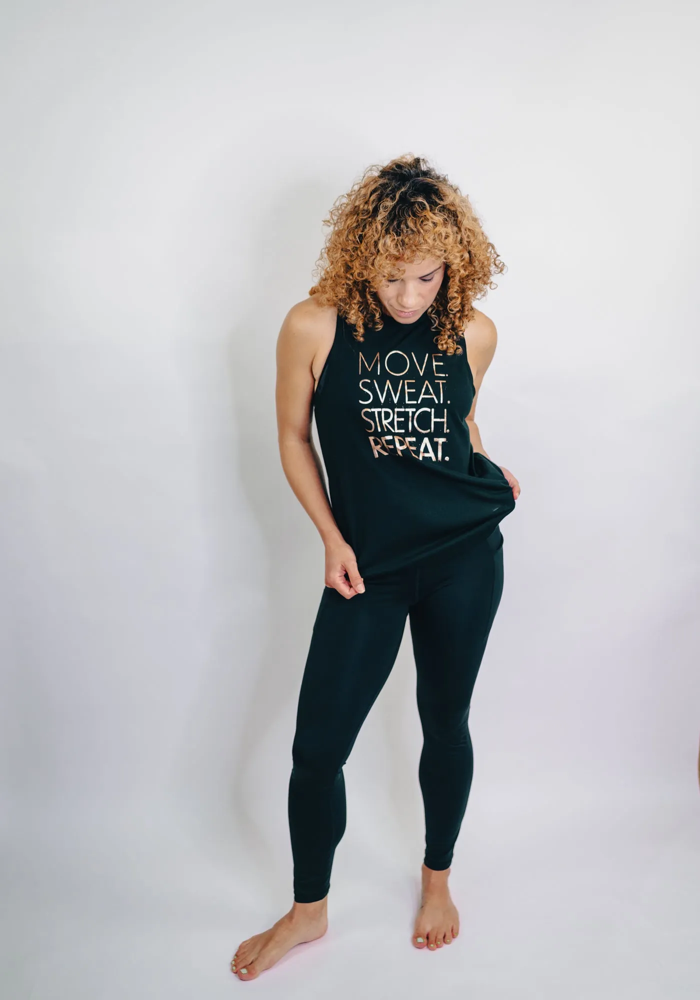 Move. Sweat. Stretch. Repeat. Graphic Muscle Tank – Black/Rosegold