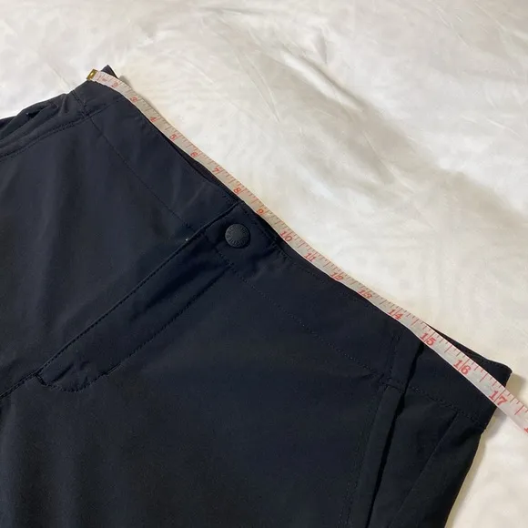 NWT The North Face Everyday Active Shorts