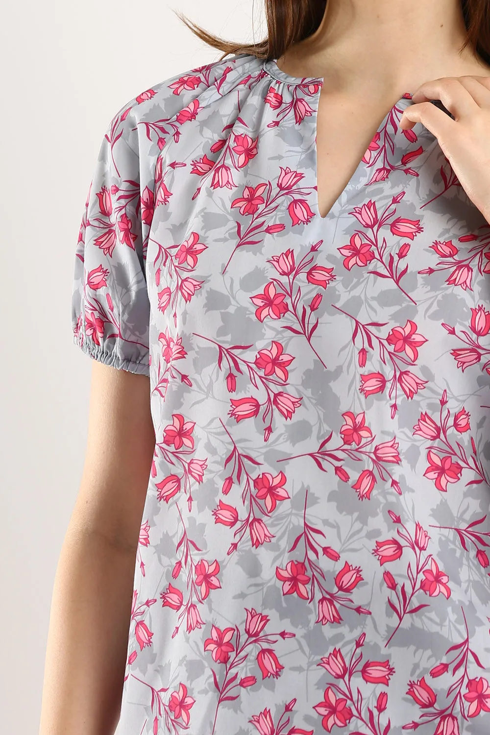 Orelia Top in Blossom Cool Grey
