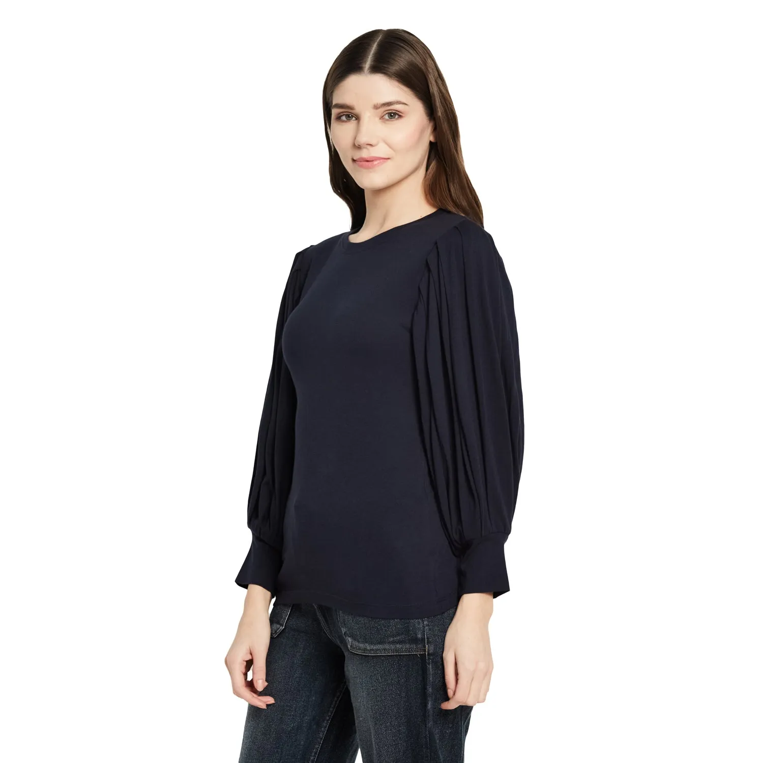 ROUND NECK PLEATED TOP