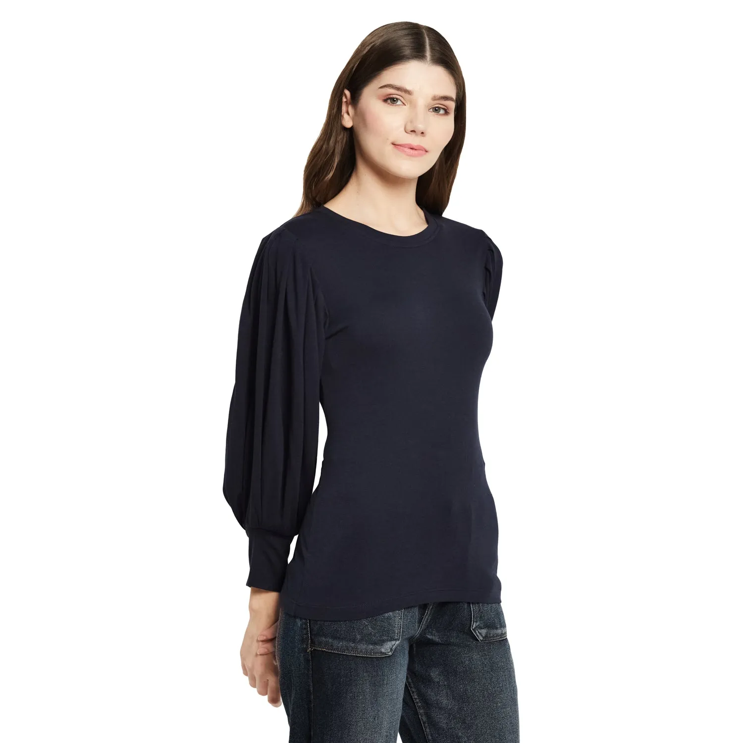 ROUND NECK PLEATED TOP