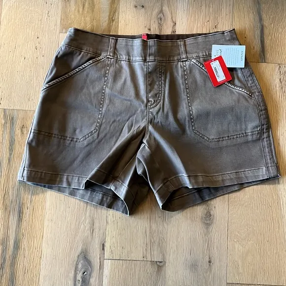 Spanx Stretch Twill Shorts, 4&quot;-Cedar-M-NWT