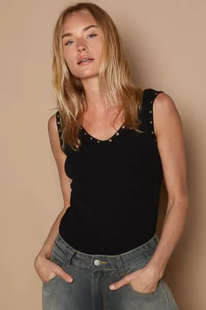Stud Trim Tank