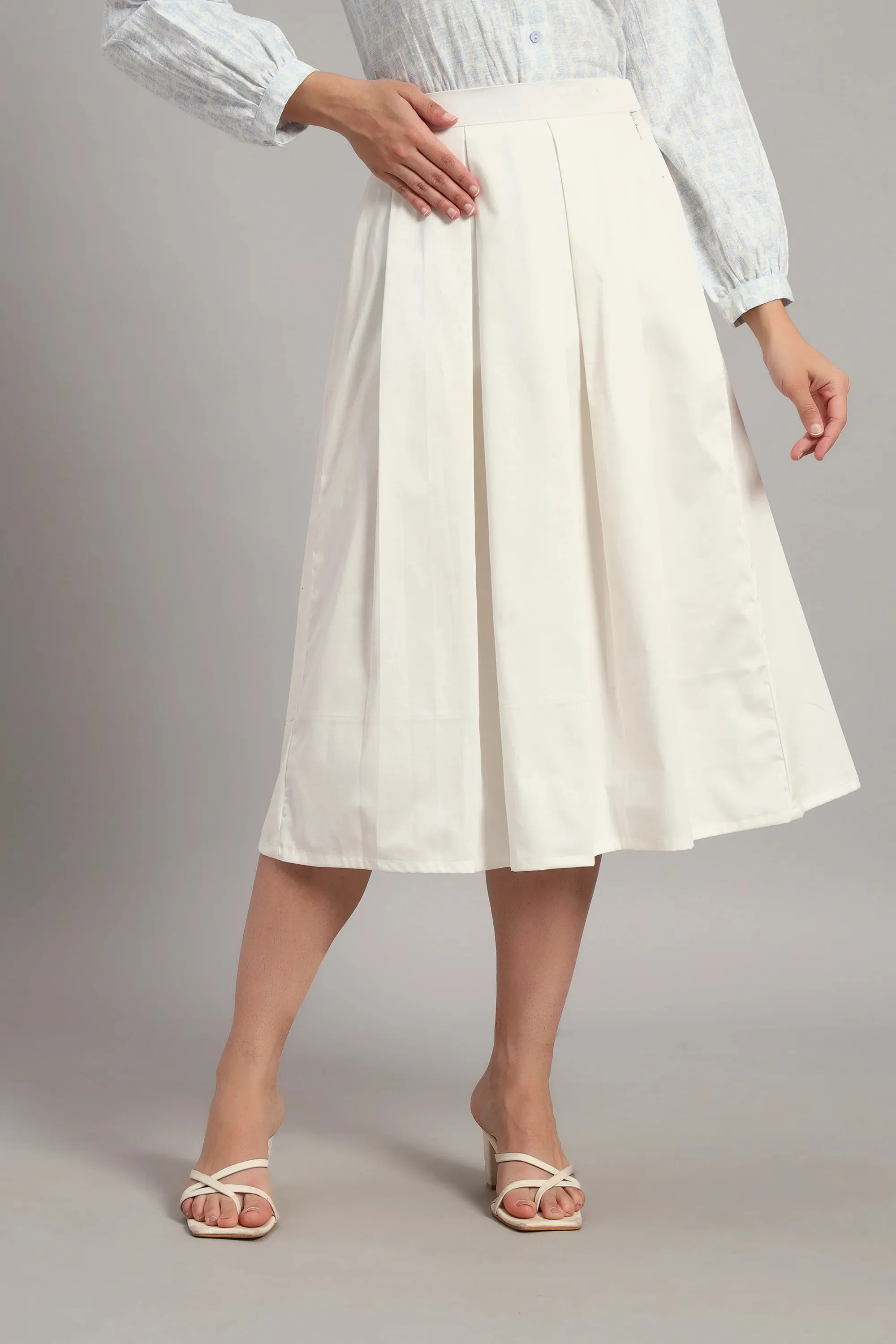 The Pleated Skirt