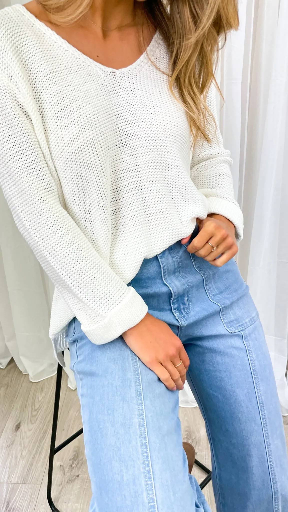TIANA KNIT - WHITE