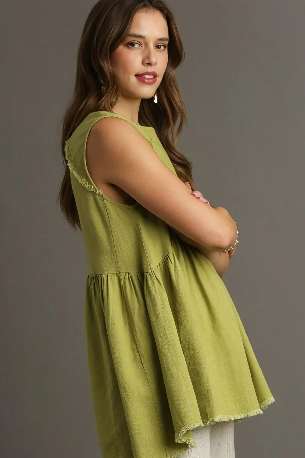 Umgee Full Size Raw Hem Linen Round Neck Sleeveless Top Plus Size