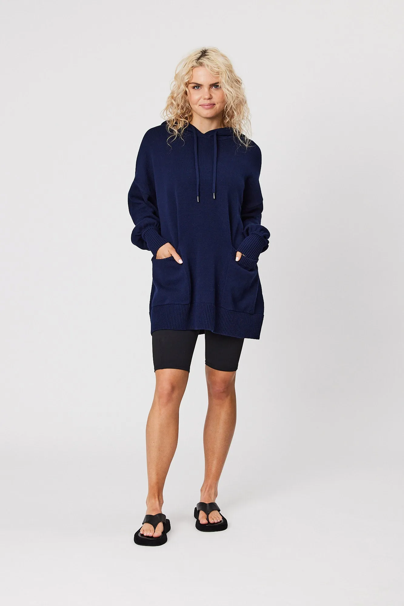Universal Hoodie Sweater - Navy