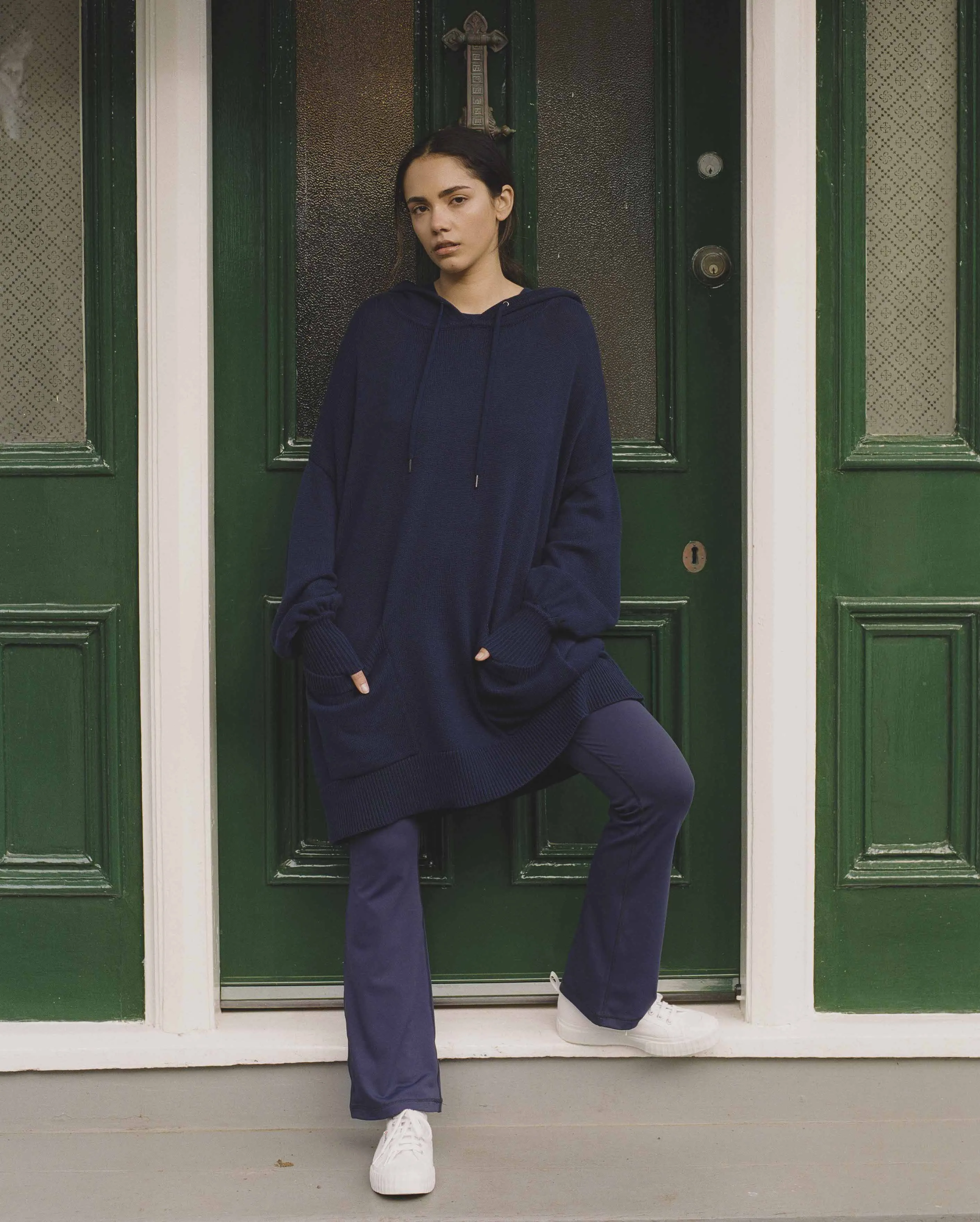 Universal Hoodie Sweater - Navy