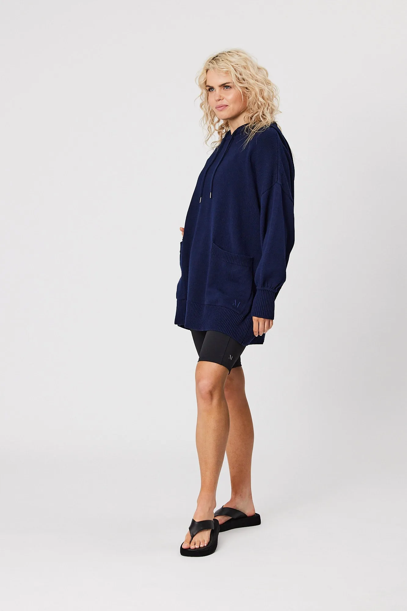 Universal Hoodie Sweater - Navy