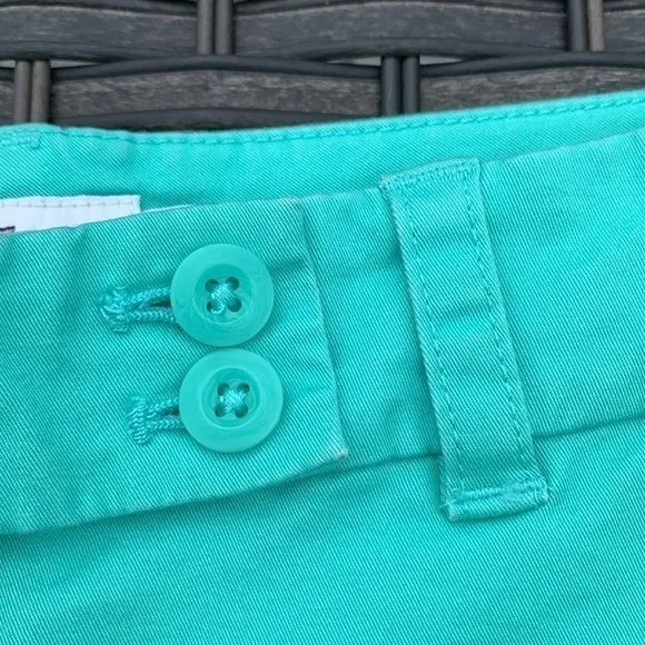 VINEYARD Vines Whale Embroidered Washed Dayboat Shorts
