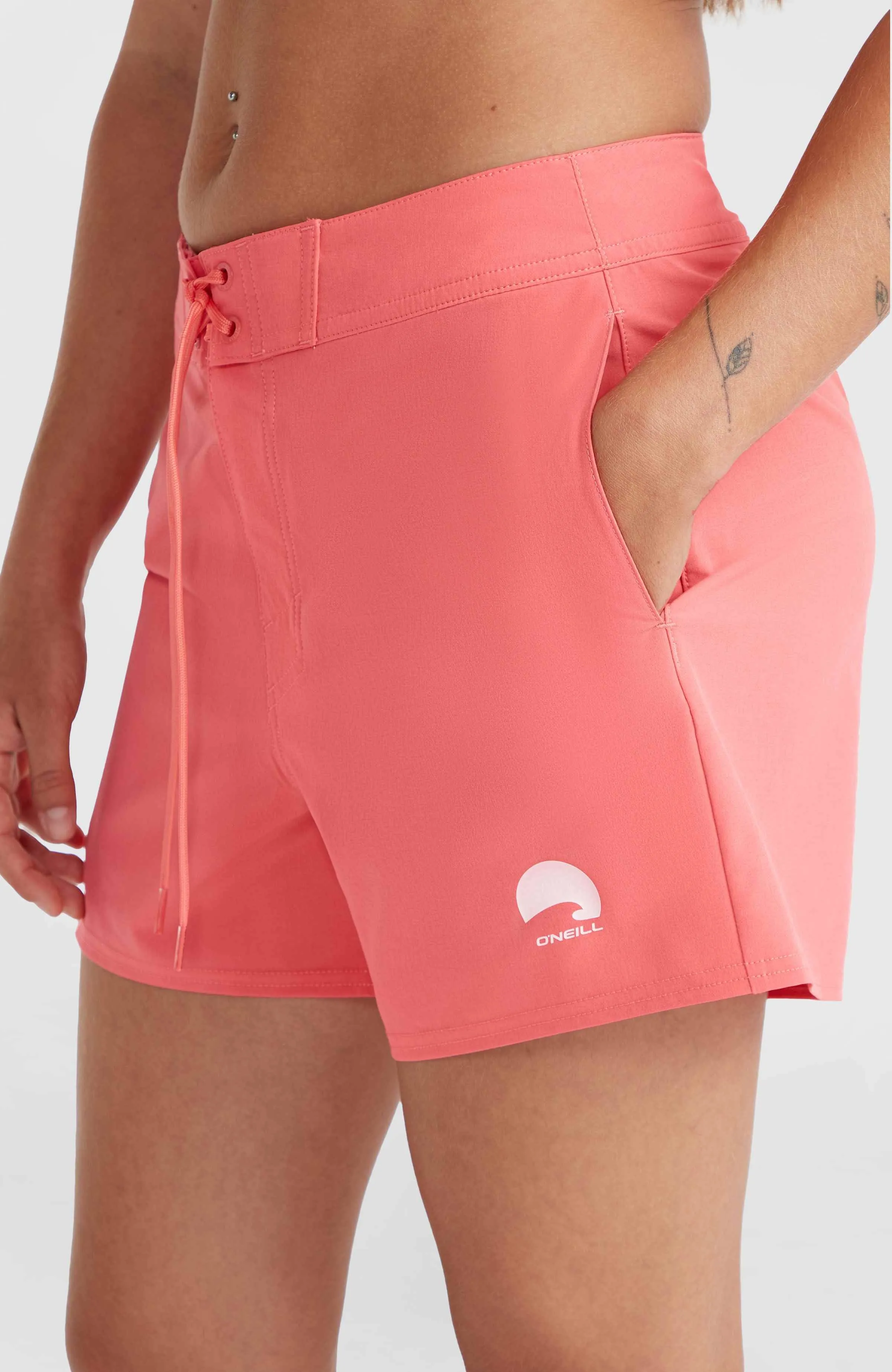 Women of the Wave 14\" Boardshorts | Rose Parade"