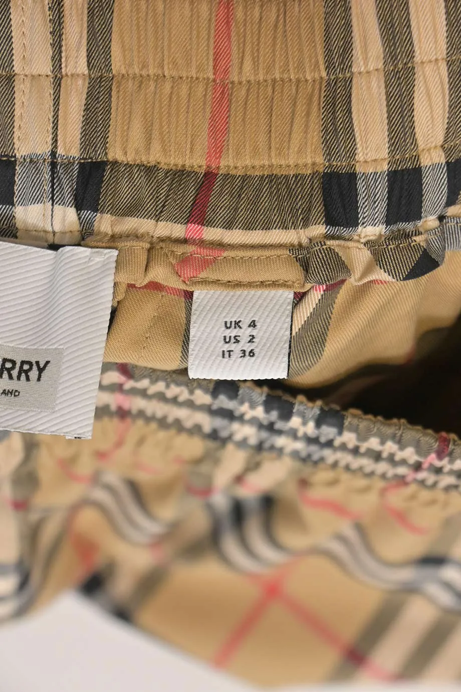 [WW45598] Burberry | Shorts